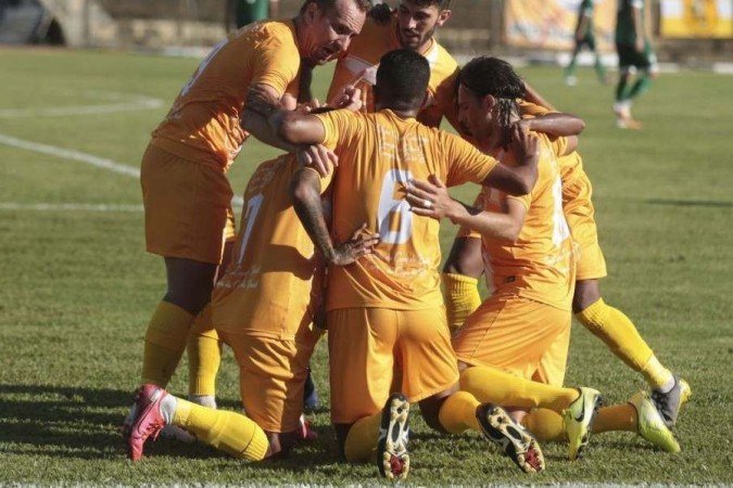 Se o Brasiliense for campeão da Copa Verde, o DF ganha mais uma vaga para a Copa do Brasil 2021 - (crédito: Marcello Casal Jr/Agência Brasil) Se o Brasiliense for campeão da Copa Verde, o DF ganha mais uma vaga para a Copa do Brasil 2021 - (crédito: Marcello Casal Jr/Agência Brasil)