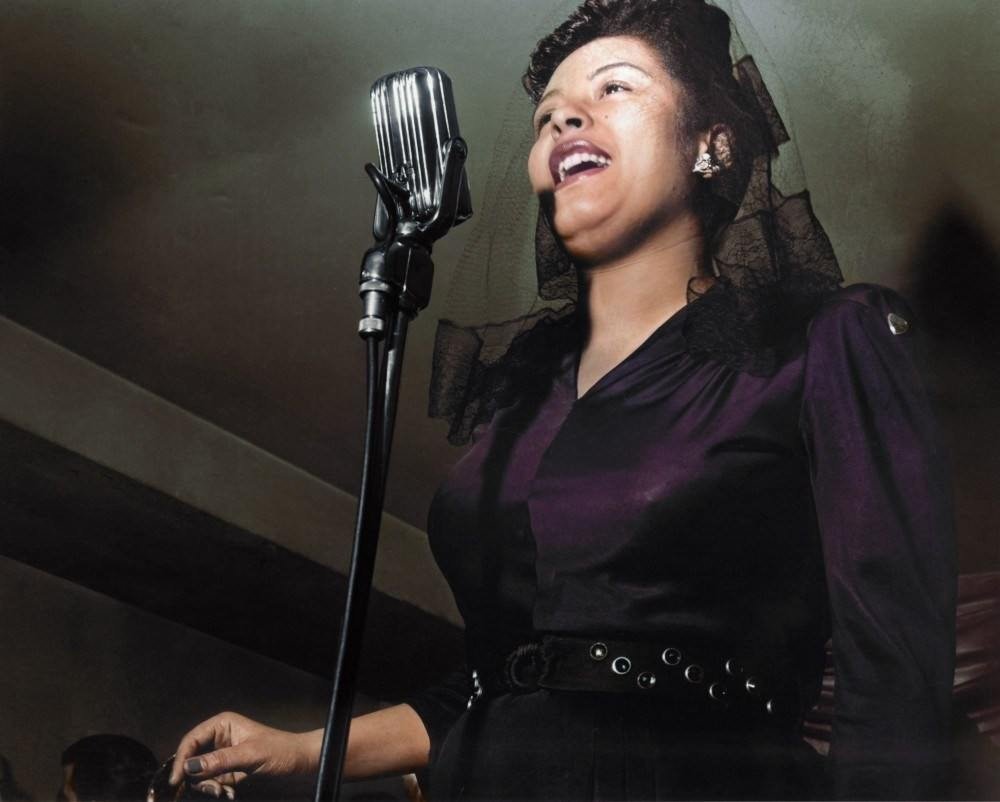 Billie Holiday at Ryans nightclub 1942