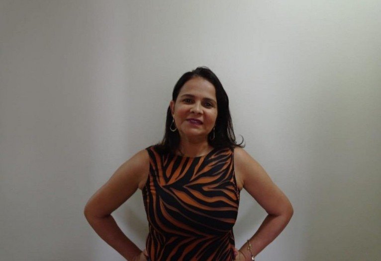Professora de alfabetização, Maria Santana teve dificuldades com o ensino a distância Professora de alfabetização, Maria Santana teve dificuldades com o ensino a distância