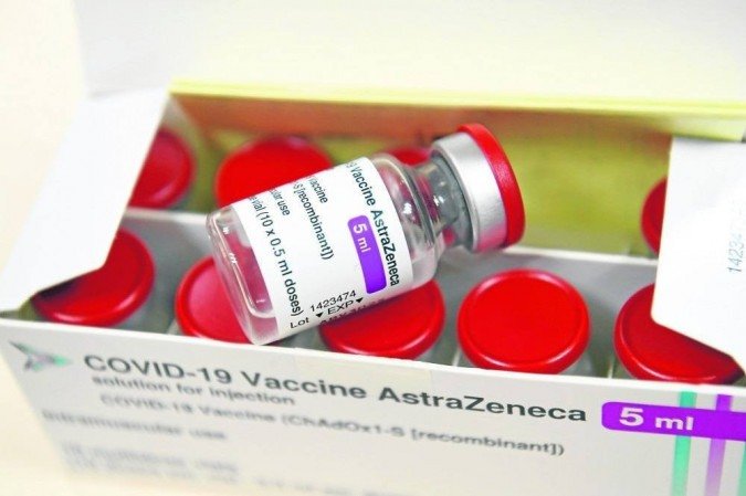 Unidades serão usadas para a primeira aplicação, considerando que o intervalo entre doses é de até três meses - (crédito: Alain Jocard/AFP) Unidades serão usadas para a primeira aplicação, considerando que o intervalo entre doses é de até três meses - (crédito: Alain Jocard/AFP)