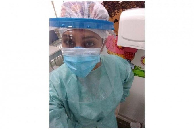 A enfermeira Danyella Soares teve que se cuidar emocionalmente para conseguir tratar os pacientes A enfermeira Danyella Soares teve que se cuidar emocionalmente para conseguir tratar os pacientes