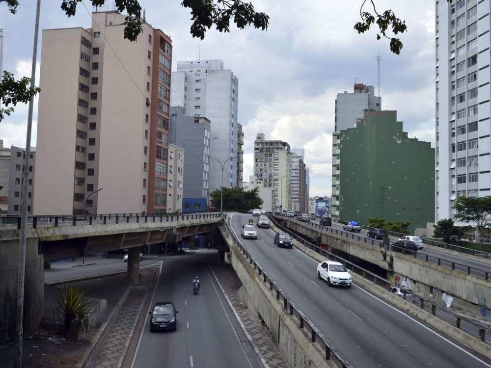 Tribunal de São Paulo rejeita vínculo de emprego de motorista com Über