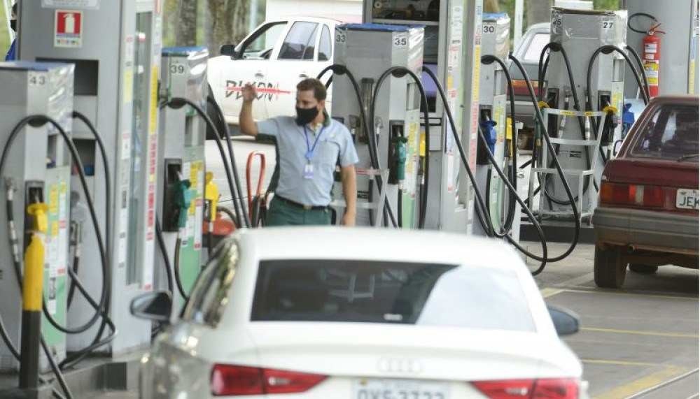 Preço da gasolina fica R$ 0,09 mais barato no DF a partir desta sexta