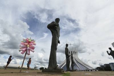 No ranking dos destinos sem praia, Brasília desponta na segunda colocação - (crédito: Minervino J?nior/CB/D.A Press) No ranking dos destinos sem praia, Brasília desponta na segunda colocação - (crédito: Minervino J?nior/CB/D.A Press)
