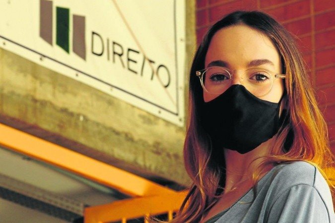 Marina é filha de ex-alunos da UnB. A estudante de direito acredita que o resultado da universidade se dá pela excelência no ensino -  (crédito: Carlos Vieira/CB/D.A Press)