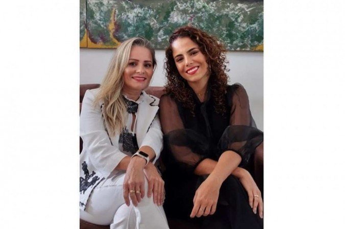 As advogadas Hulda Guimarães Ferraz (esquerda) e Isabella Fonseca Eugenio (direita) acreditam que trabalhar com excelência e dedicação é a chave para o sucesso.