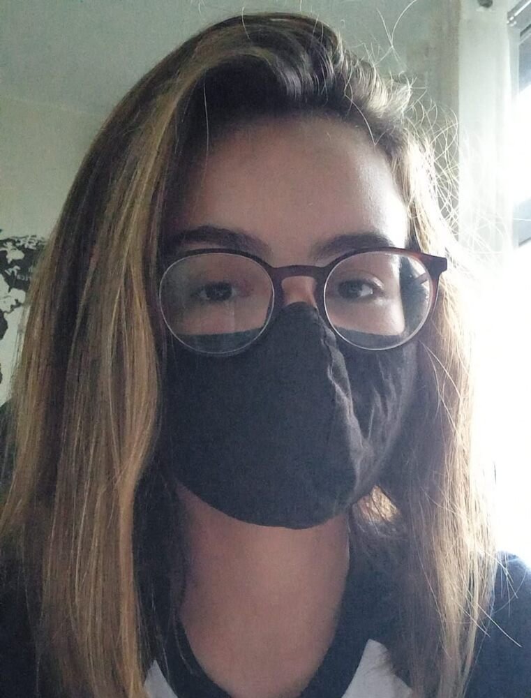 Yasmin Cruz, estudante do SEB Dínatos, se sente segura em voltar com as medidas adotadas pela escola