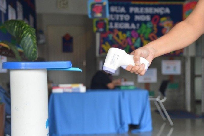 A compra faz parte dos preparativos para a volta às aulas presenciais -  (crédito: Ed Alves/CB/D.A Press)