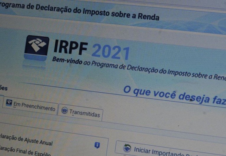Câmara aprova prorrogação do prazo de declaração do IR para 31 de julho