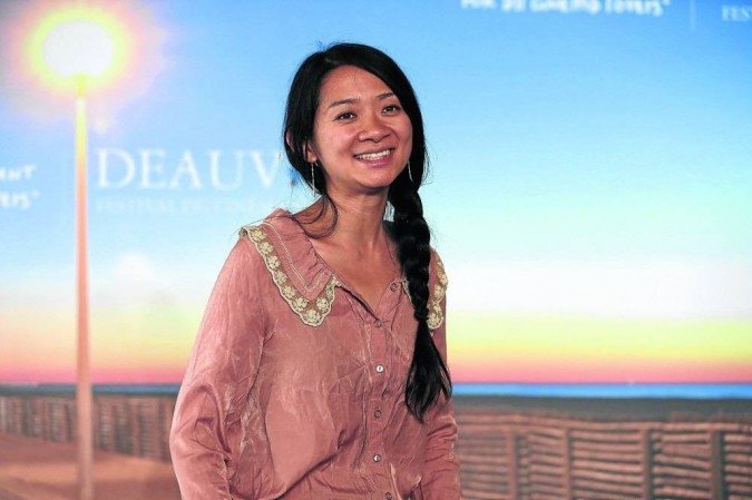 Chloé Zhao é a primeira mulher indicada ao Oscar em quatro 
categorias no mesmo ano