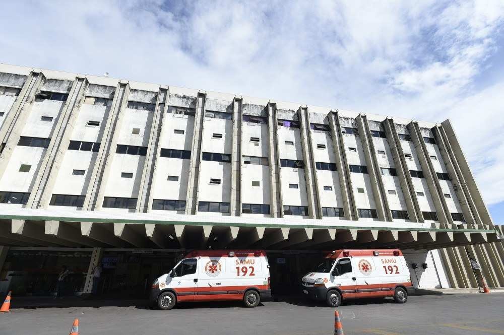 Menino de 2 anos baleado durante tiroteio no Varjão se alimenta por sonda