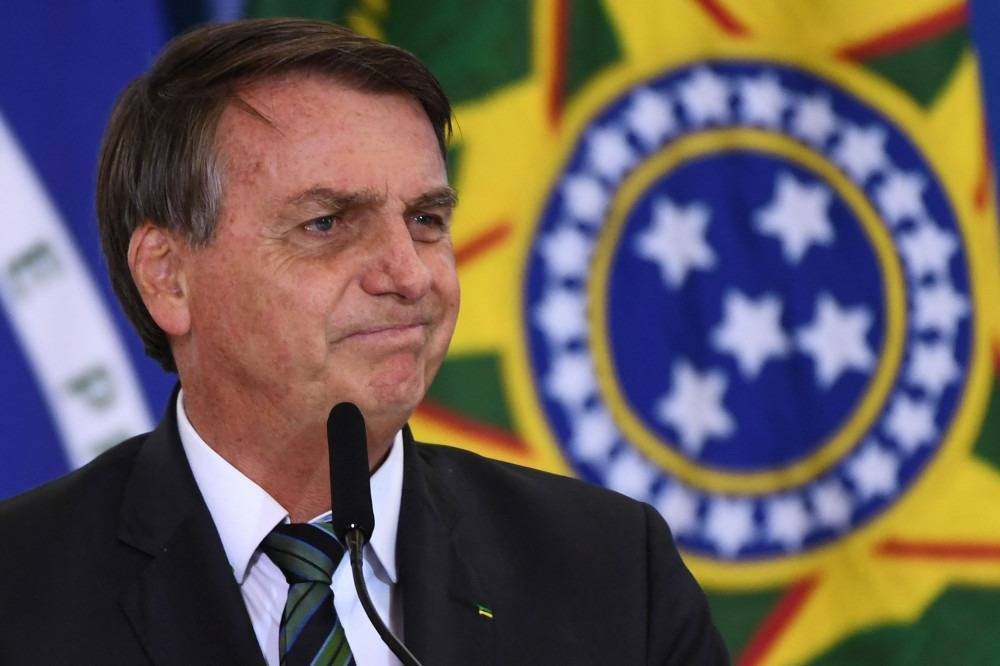 Rejeição de Bolsonaro bate recorde na gestão da pandemia, diz Datafolha