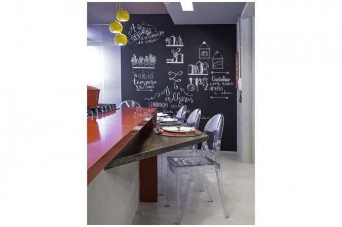 Cristiane Schiavoni, recomenda definir todas as suas preferências com o profissional