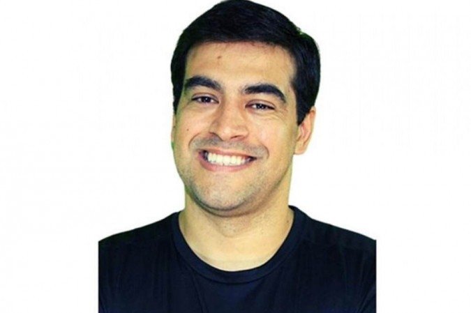 Segundo o professor Eduardo Cambuy, ainda mais no cenário da pandemia, é preciso conciliar os estudos com atividades de relaxamento - (crédito: Arquivo Pessoal) Segundo o professor Eduardo Cambuy, ainda mais no cenário da pandemia, é preciso conciliar os estudos com atividades de relaxamento - (crédito: Arquivo Pessoal)