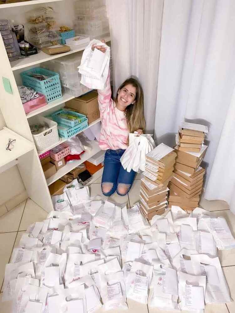 Bia Torres, empreendedora e proprietária da BT Acessories.