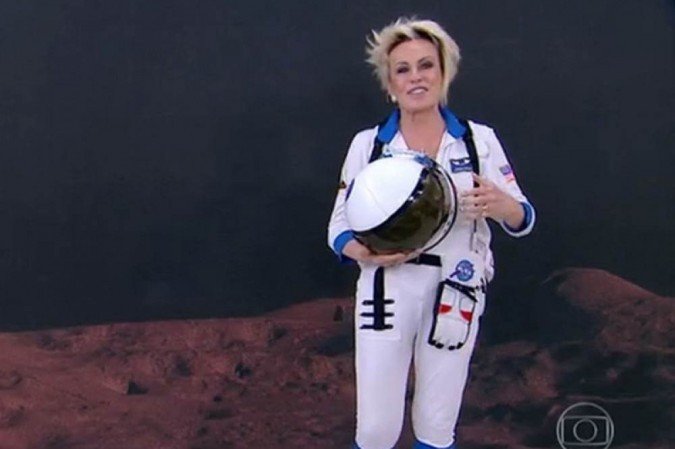 Ana Maria Braga apresentou parte do Mais você vestida de astronauta -  (crédito: GShow/ Divulgação)