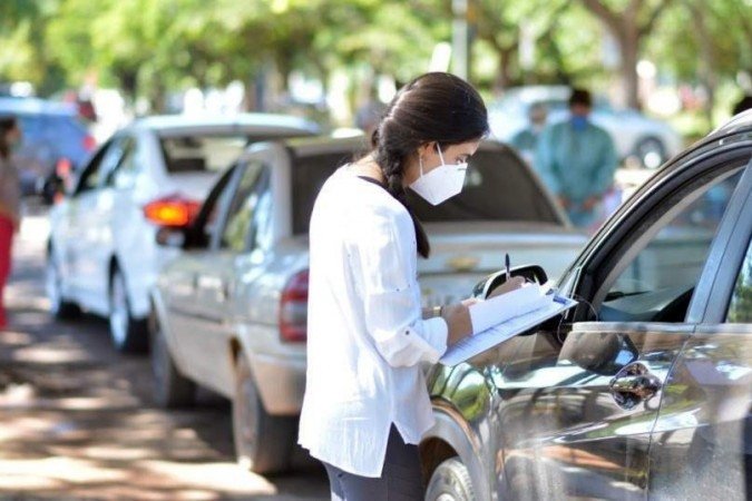 Para usar ou voucher, a pessoa precisa ter a idade mínima do grupo prioritário vacinado no momento -  (crédito: Ed Alves/CB/D.A Press)