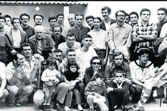 Fernando Gabeira em material de arquivo do filme 