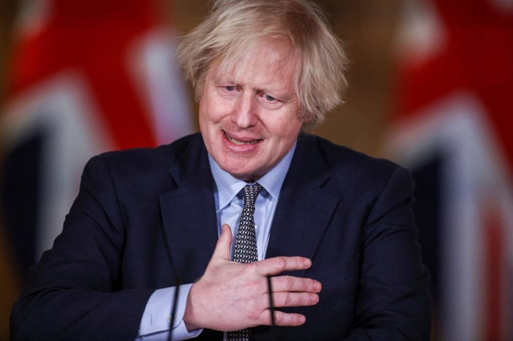 Johnson defende retomada da economia britânica no pós-Brexit