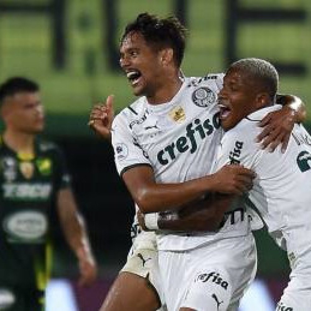 Veja quais jogadores do Palmeiras tem contrato acabando em 2021