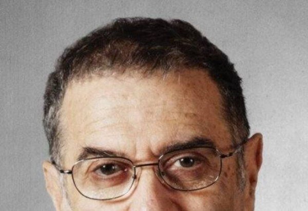 Serge Haroche dividiu o prêmio de Física em 2012 por métodos experimentais inovadores que permitem a medição e manipulação de sistemas quânticos individuais