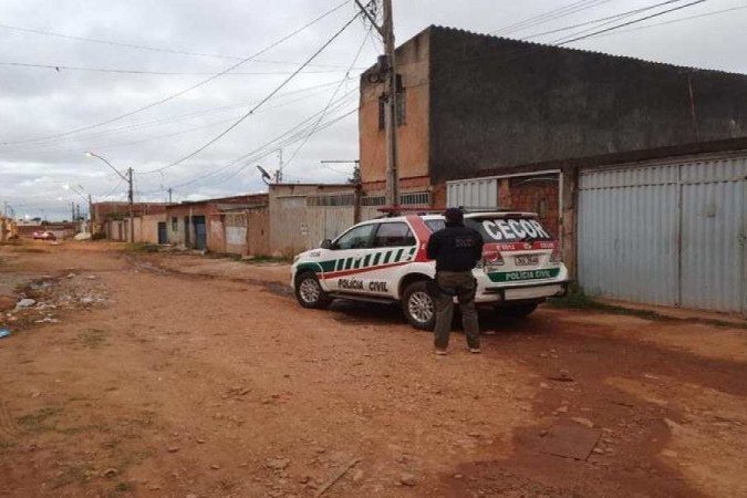 Os policias militares auxiliavam os criminosos e participavam da grilagem - (crédito: PCDF/Divulgação) Os policias militares auxiliavam os criminosos e participavam da grilagem - (crédito: PCDF/Divulgação)