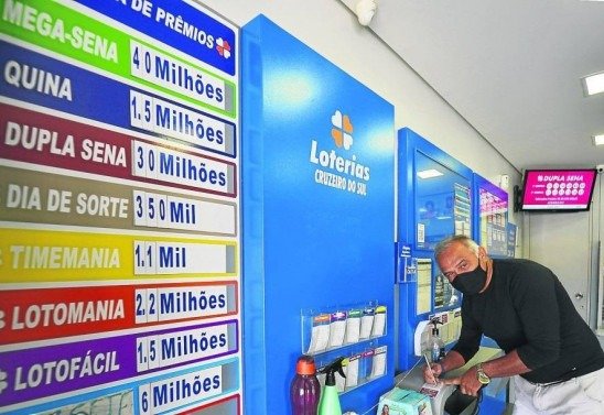 Ed Alves/CB/D.A Press