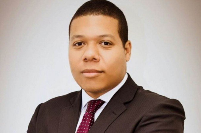 Os negros conseguiram estudar mais, mas esse aumento não se refletiu nas ocupações. Eles são minorias em cargos de chefia e aparecem como maioria apenas entre aprendizes -  (crédito:  Iniciativa Empresarial pela Igualdade Racial/Divulgação)