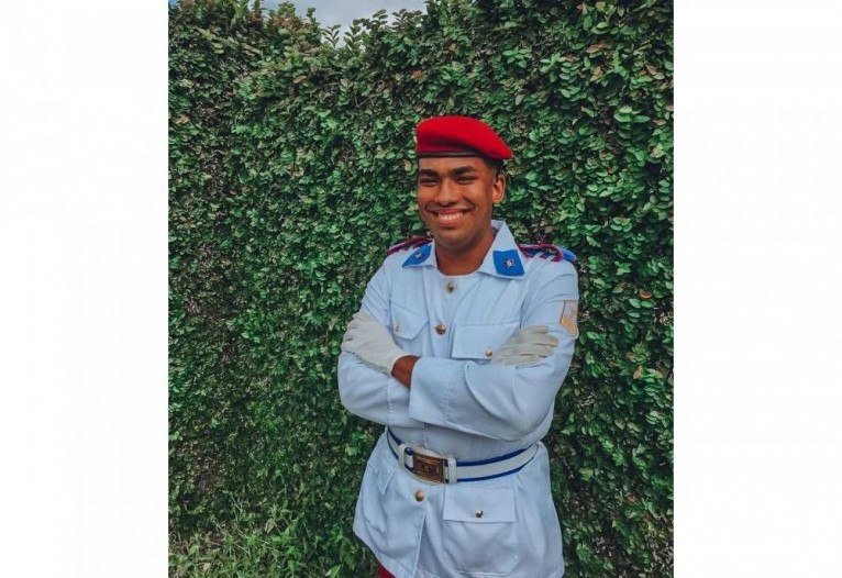 O aluno foi o primeiro estudante surdo do Colégio Militar e sempre buscou se fortalecer nas dificuldades 