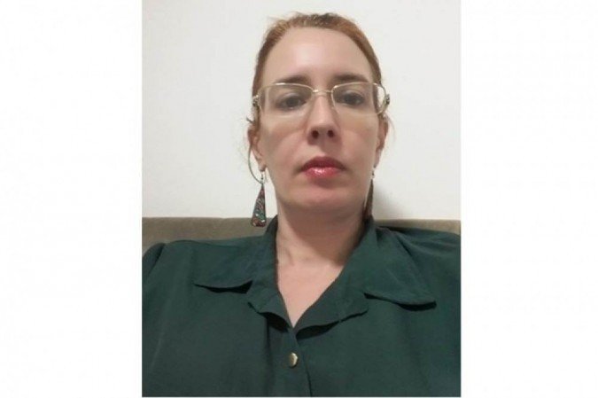 Clara Rosa, professora de artes e idealizadora do primeiro livro do Cemeb