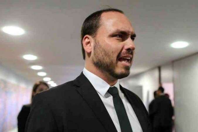 Filho número 2 do presidente Jair Bolsonaro é vereador na capital do Rio de Janeiro - (crédito: Sergio Lima/AFP) Filho número 2 do presidente Jair Bolsonaro é vereador na capital do Rio de Janeiro - (crédito: Sergio Lima/AFP)