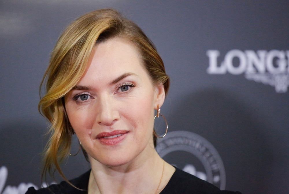 Kate Winslet interpreta uma detetive sem tempo para rodeios em 'Mare of Easttown'