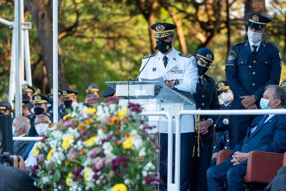 Novo comandante-geral da PMDF toma posse em solenidade na Academia de Polícia