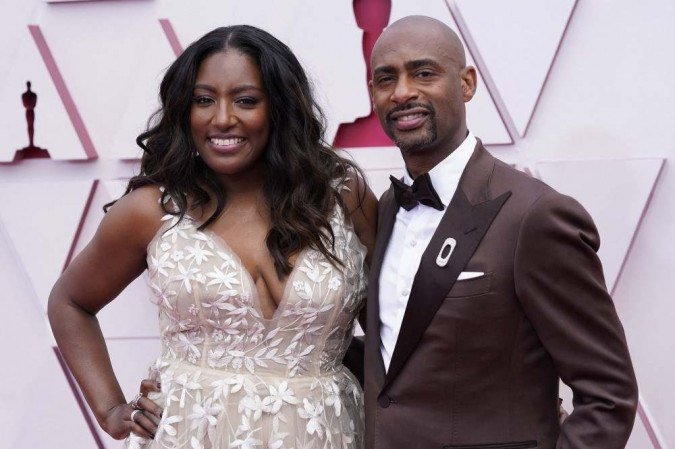 Stacey Walker King, à esquerda, e o produtor Charles D. King