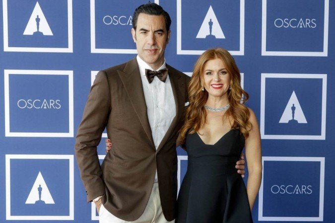 Sacha Baron Cohen e Isla Fisher no Oscar 2021