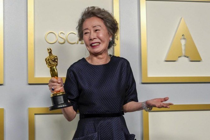 Yuh-Jung Youn, vencedora de Melhor Atriz Coadjuvante por 