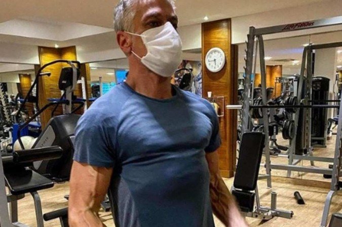Fábio Assunção inseriu exercícios físicos na rotina - (crédito: Reprodução/ Instagram) Fábio Assunção inseriu exercícios físicos na rotina - (crédito: Reprodução/ Instagram)