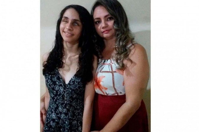 Mãe batalhou para que a filha tivesse o direito à educação respeitado
