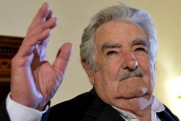 Sem rodeios, no documentário, Mujica expõe o que pensa sobre governantes e feitos realizados no poder -  (crédito: Tiziana Fabi/AFP)