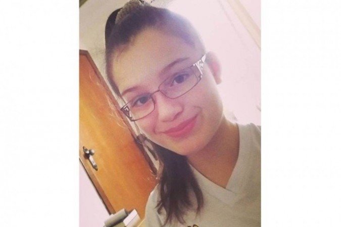 Elisa diz que a intenção não é fazer com que todos estudem em casa 