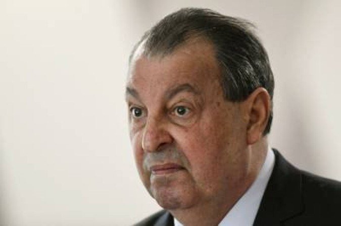 Handout picture released by the Brazilian Senate showing senator Omar Aziz, chairman of the Parliamentary Inquiry Commission that will investigate the government's handling of the coronavirus pandemic, in Brasilia on April 27, 2021. Brazil's Senate opened an inquiry into the government's handling of the pandemic, a politically explosive move that could damage President Jair Bolsonaro as he gears up to seek re-election next year. - RESTRICTED TO EDITORIAL USE - MANDATORY CREDIT 