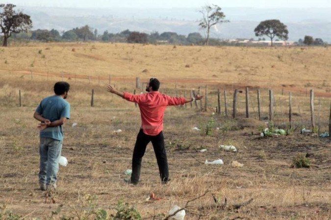 'A cidade é uma só?': a pergunta ecoa no filme assinado pelo ceilandense Adirley Queirós - (crédito: Adirley Queiros/ Divulgação) 'A cidade é uma só?': a pergunta ecoa no filme assinado pelo ceilandense Adirley Queirós - (crédito: Adirley Queiros/ Divulgação)