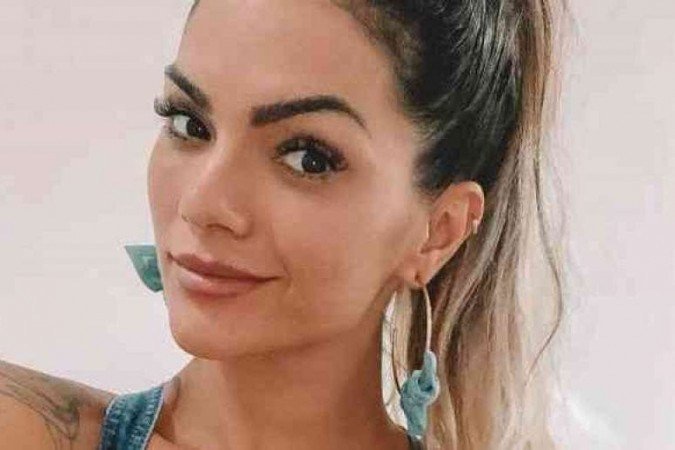 Mesmo gostando de trabalhar com música, Kelly comentou como é amar o que faz, mas perceber que aquilo não te faz bem - (crédito: Reprodução/Instagram) Mesmo gostando de trabalhar com música, Kelly comentou como é amar o que faz, mas perceber que aquilo não te faz bem - (crédito: Reprodução/Instagram)