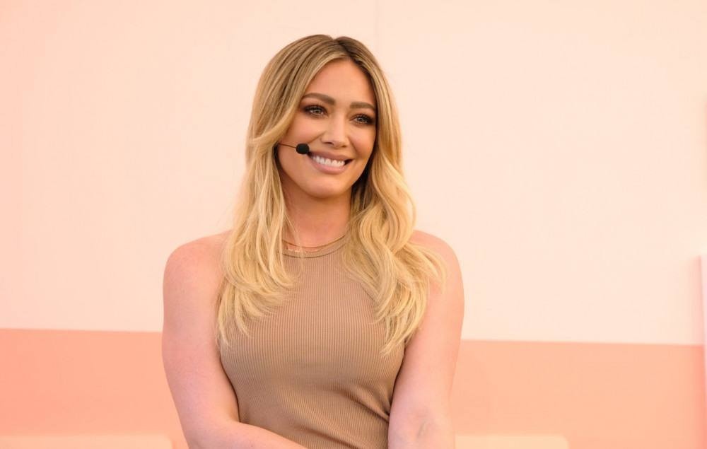 Hilary Duff vai protagonizar spin-off da série 'How I met your mother'