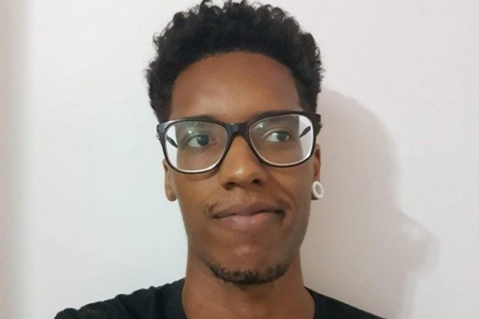 Daniel Oliveira &eacute; estudante de psicologia, virou f&atilde; do formato para se informar enquanto faz outras atividades