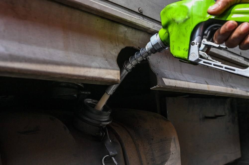 Petroleiros alertam para risco de desabastecimento de diesel no mercado