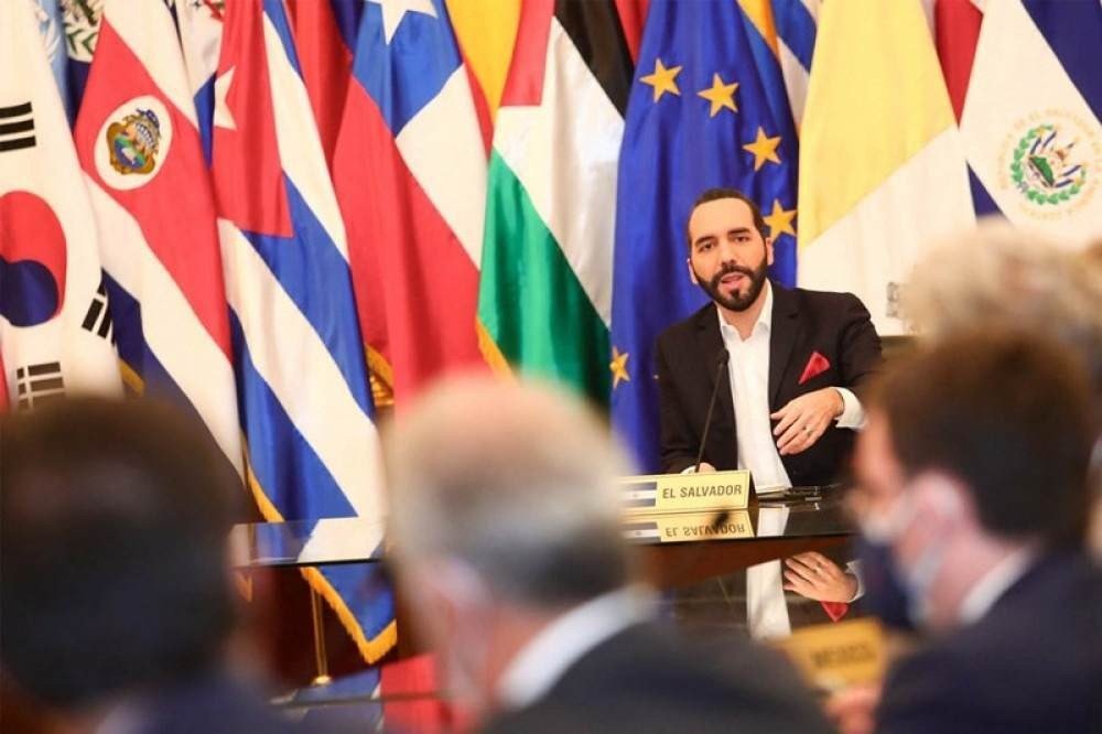 Bukele convoca embaixadores para reclamar de críticas ao país
