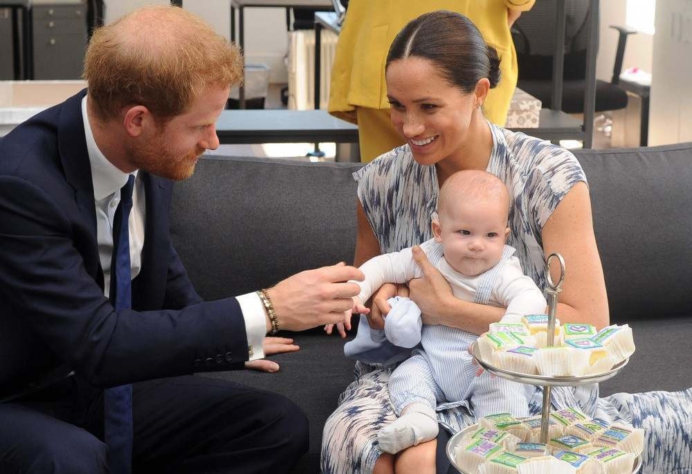 Para aniversário do filho, Harry e Meghan pedem doações para vacinas anticovid