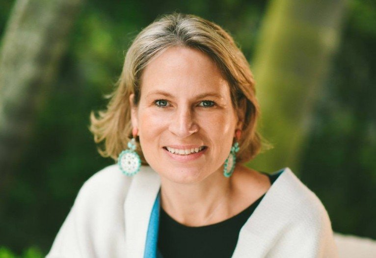 Stephanie Habrich, diretora do Joca, acredita que a iniciativa visa promover acolhimento &agrave;s crian&ccedil;as refugiadas 