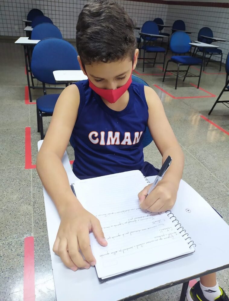 Kau&atilde; Soares Ferrari Feitosa, aluno do Col&eacute;gio CIMAN, escreveu carta de acolhimento &agrave;s crian&ccedil;as refugiadas 